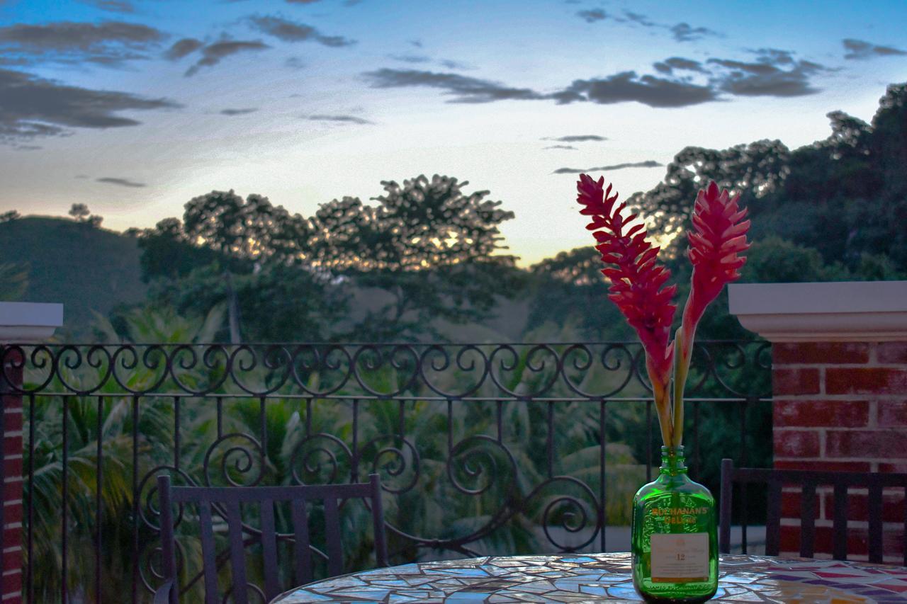 Hotel Hacienda San Vicente Flores Esterno foto